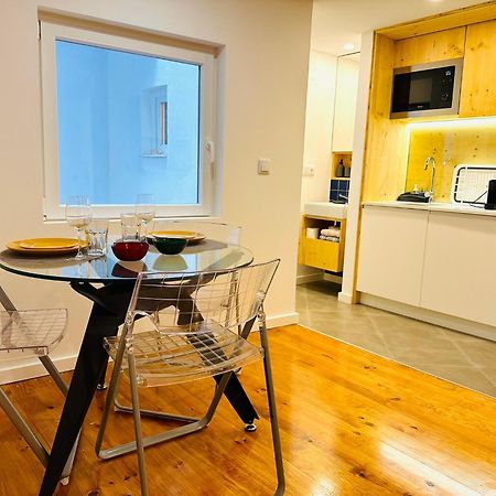 Castle Cozy Apartment Lisbona Esterno foto