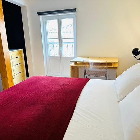 Castle Cozy Apartment Lisbona Esterno foto